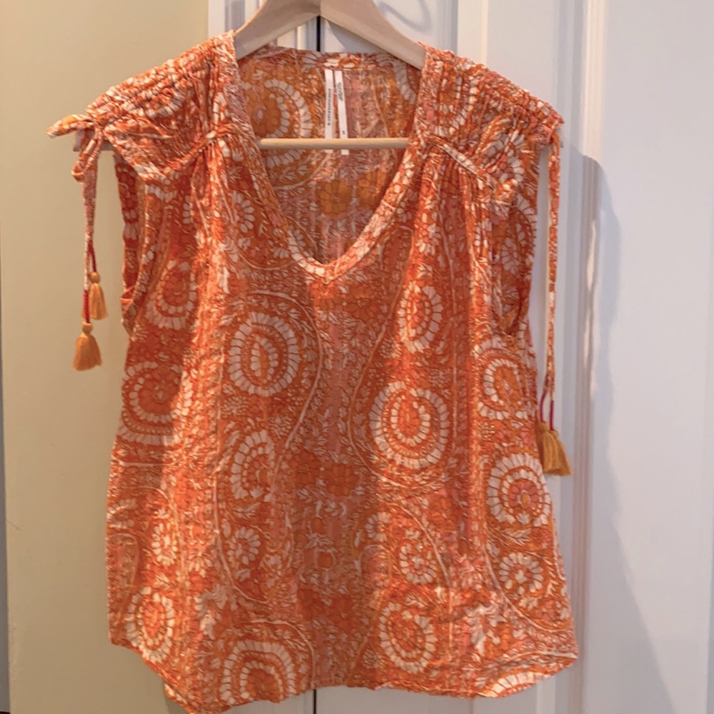 Adorable Anthropologie Top